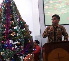 Sebelum anda memberikan kartu ucapan natal, cobalah melihat beberapa ide. Natal Ama Ina Hkbp Kota Baru Dan Jalan Kartini Dirangkai Hari Ibu 2018 Mimbarsumut Com