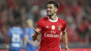 Vendita ricami fatti a mano, pizzi, merletti e biancheria ricamata, realizzati nello spirito della tradizione di un'arte vecchia di secoli. Liga Nos The Best Midfielder Is Pizzi Sl Benfica