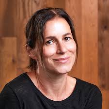 Top advertising industry trends to watch in 2023