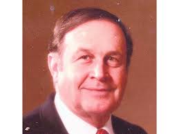 Earl Hoffmeister Obituary (1926