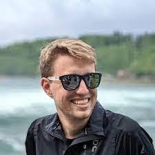 Kevin Mone's Instagram, Twitter & Facebook