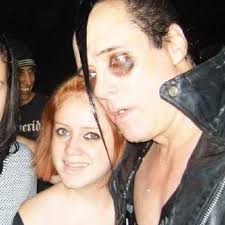 Does anyone have any specific recommendations for colour/glitter/blank  safety eyes please? (Not just black ones) I got some from Amazon in a set  that are DIYDEC and are great but then I