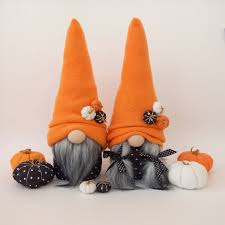 Halloween Gnomes With 6 Pumpkins Fall Gnome Stuffed Gnome Etsy Gnome Gift Gnomes Crafts Halloween Crafts
