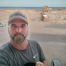 What are some nice lunch spots in Ponta Delgado?