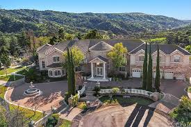 2880 Woodbridge Ct Diamond Bar Ca 91765 Mls Tr19133103 Zillow House Designs Exterior Wood Bridge Hardscape