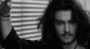 On 29 june 2007, he was seriously injured in a car accident on his. Baris Akarsu Dan 12 Yil Sonra Album Geliyor Enbursa Haber