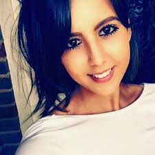 Vicky Louise Durell (@vickydurell)