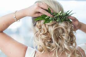 Diy Greenery Hairpiece Bridesmaid Hair Pieces Hair Pieces Wedding Hair Pictures
