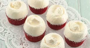 La Recette Du Cupcake Red Velvet De Magnolia Bakery Cupcake Red Velvet Recettes Americaines Recette