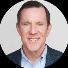 So begins a new chapter in San Diego! Thank you Aaron and team for the warm  welcome! I am incredibly excited to build new relationships and continue  supporting Middle Market Commercial Bank