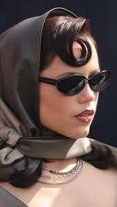 For @jennaortega ‘s look at Tudum @netflix , I was immediately inspired  when I saw that the head wrap would be a part of the ensemble. I’ve been  loving the freedom to play with Jenna and draw ...