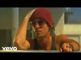Enrique iglesias & — whitney houston 04:25. Jennifer Love Hewitt In Enrique Iglesias Hero The Most Surprising Actor Cameos In Music Videos Zimbio