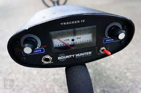 Bounty Hunter Tracker Iv Metal Detector Review A Loud But Accurate Beginner S Detector
