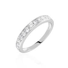 Alliances Or Diamant Synthetique Ronde Rail Blanc 750 1000 B7afbjw097s En 2021 Alliance Or Blanc Diamant Synthetique Bague Fiancaille
