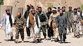 Талибан — исламистское движение, зародившееся в афганистане среди пуштунов в 1994 году, правило афганистаном с 1996 по 2001 гг. Taliban Vikipediya