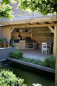 Facile à poser, il se pose rapidement avec voici comment installer un barbecue fixe en 3 étapes : Barbecue Fixe Fonctionnel Et Esthetique Dans Le Jardin Moderne
