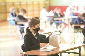 Co było na próbnych egzaminach próbne egzaminy ósmoklasisty potrwają przez 3 najbliższe dni. Qqvkhsi7gwt Pm