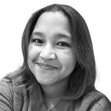 Amanda Schmutzler's Instagram, Twitter & Facebook