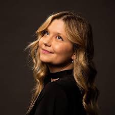 Amazon.com: Emma Lynn Wright: books, biography, latest update