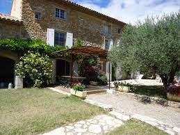 Mas Des Muriers Provence Ventoux Houses For Rent In Le Barroux Renting A House Patio Vacation Rental