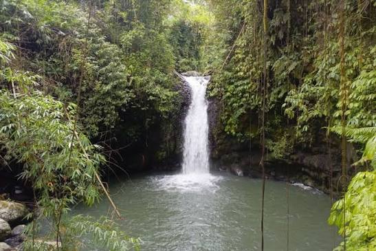 Besikalung Waterfall