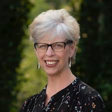 Airline executive, Alaska Native corporate leader join Foundation board