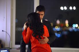 Pin By Hana Kristiono On Merhamet Episode 4 Couple Photos Couples Scenes