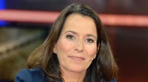 Join facebook to connect with ann will and others you may know. Anne Will Privat Wie Tickt Die Ard Moderatorin Ganz Privat News De