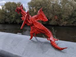 PHOTOS: Self-Taught Artist Makes Incredible Origami Creatures From Single  Sheets of Paper