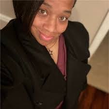 Loretta Mccutchen's Instagram, Twitter & Facebook