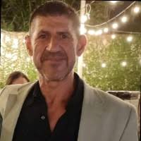 1400+ perfiles de «Saul»