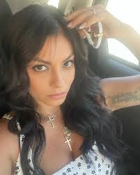 Angelica Monzon's Instagram, Twitter & Facebook