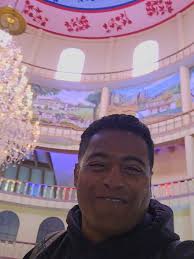 🌄 Antes del show… también se vive. Aprovechando nuestra visita a Bogotá,  hoy nos tomamos un respiro en el Parque Jaime Duque, un espacio lleno de  historia, naturaleza y cultura. Mañana al escenario ...