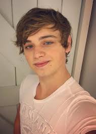 See more ideas about dean charles chapman, charles, dean. Dean Charles Chapman Grosse Gewicht Alter Korperstatistik