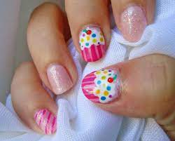 Solo tienes que elegir el diseño que mas te guste y pedirle a alguna amiga que te ayude a hacerlo en tus uñas. Ideas De Unas Decoradas Para Ninas