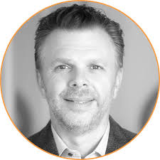 Robert Binney's Instagram, Twitter & Facebook