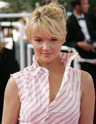 Coiffure Virginie Efira La Frange Virginie Efira Virginie Virginie Effira