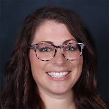 Kristen Morrow's Instagram, Twitter & Facebook