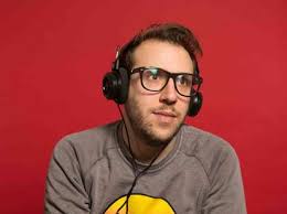 How Fancy Headphones Affect Your Hearing