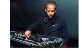 Download Mp3 Tarenzo Bathathe Nhani Umona Phantsi