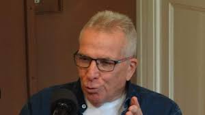 Stringer reports: Mr Peter Medgyessy says, FIDESZ will win