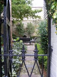 Favorite Things Courtyards Small Courtyard Gardens Courtyard Gardens Design Brick Courtyard