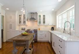 Under Cabinet Lighting Adds Style And Function To Your Kitchen Contemporary Kitchen Kitchen Inspirations Contemporary Kitchen Inspiration
