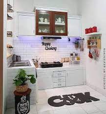 Dinding dan lantai tidak semestinya harus sama konsepnya. Deco Dapur Sempit Desainrumahid Com