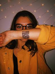 Kimberly Camacho (@Kimandgus98)