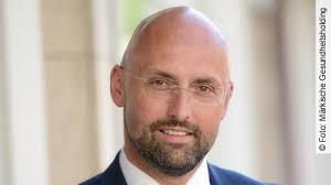 Führungswechsel: Alfred Karl Walter ist neuer Geschäftsführer der  Agaplesion Diakonie Kliniken Kassel