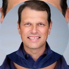 The Golf Industry has the big opportunity to embrace AI technology not only  to optimize business but also to deliver a higher level of customer service  to golfers worldwide. It looks like