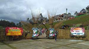 Maybe you would like to learn more about one of these? Harga Tiket Masuk Dan Alamat Taman Kelinci Malang Spot Wisata Baru Ala Negeri Dongeng Daka Tour