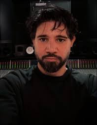 Travis Remington (@letthebeatcontrolyourbody) • Facebook