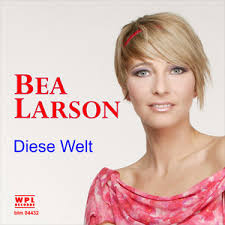 Bea Larson's Instagram, Twitter & Facebook